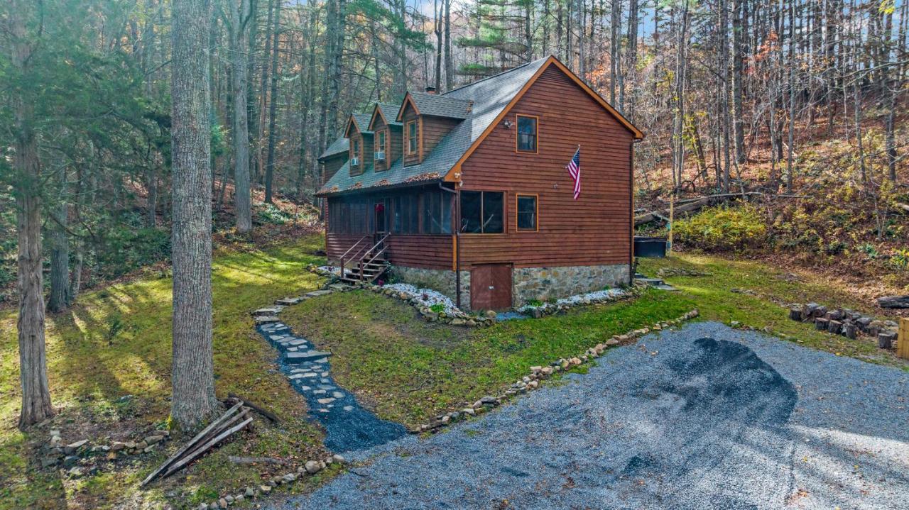 Sleepy Hollow 5Br Cabin - National Park 7 Min, Hot Tub, Fire Pit, Sleeps 12 Luray Luaran gambar