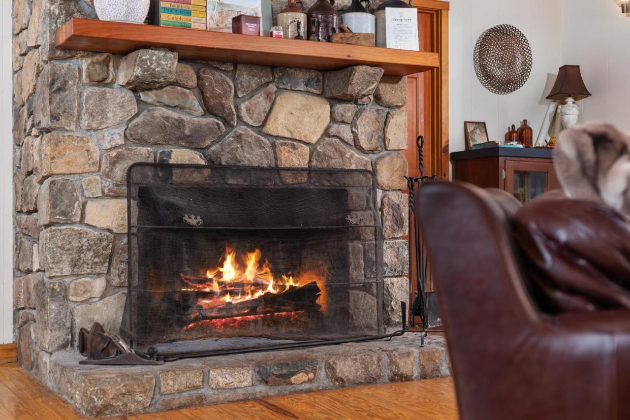 Sleepy Hollow 5Br Cabin - National Park 7 Min, Hot Tub, Fire Pit, Sleeps 12 Luray Luaran gambar